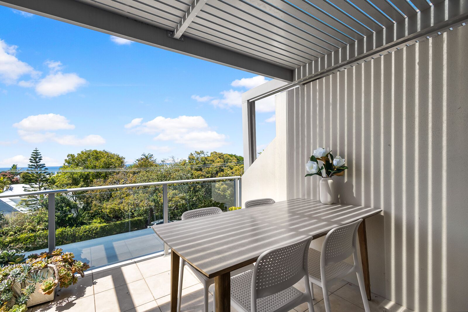 Unit 3 balcony outdoor dining