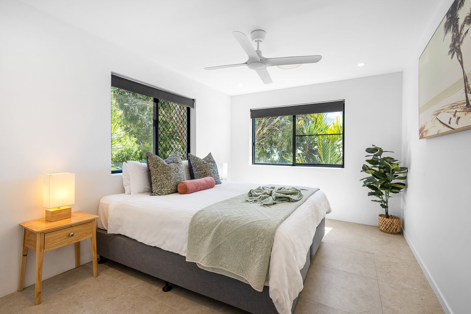 Unit 4 bedroom 2 (king bed option)
